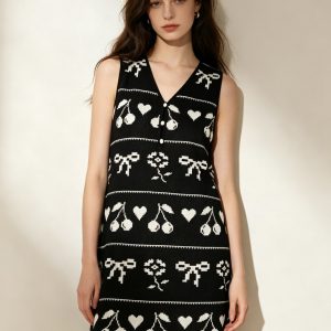 2026 Summer Retro Black Knitted Dress for Women - Small and Petite