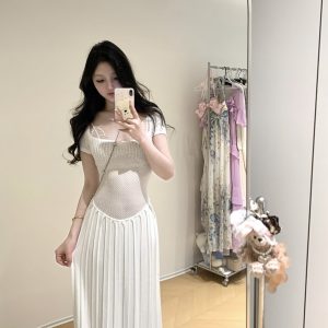 White Short Sleeve Waist-Cinched Knit A-Line Dress with Square Neck