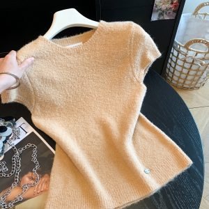 Women's Fuzzy Knit Short Sleeve Top with Round Neck and Waist-Defined Cropped Fit - Style a4d8c7